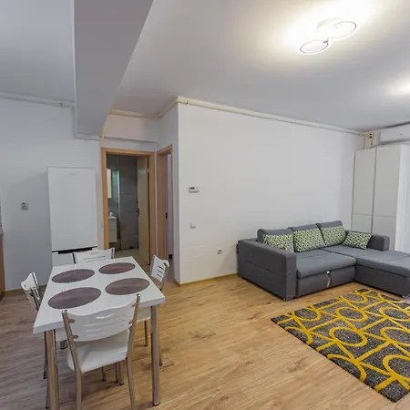 Moonlight Sky Apartment Mamaia